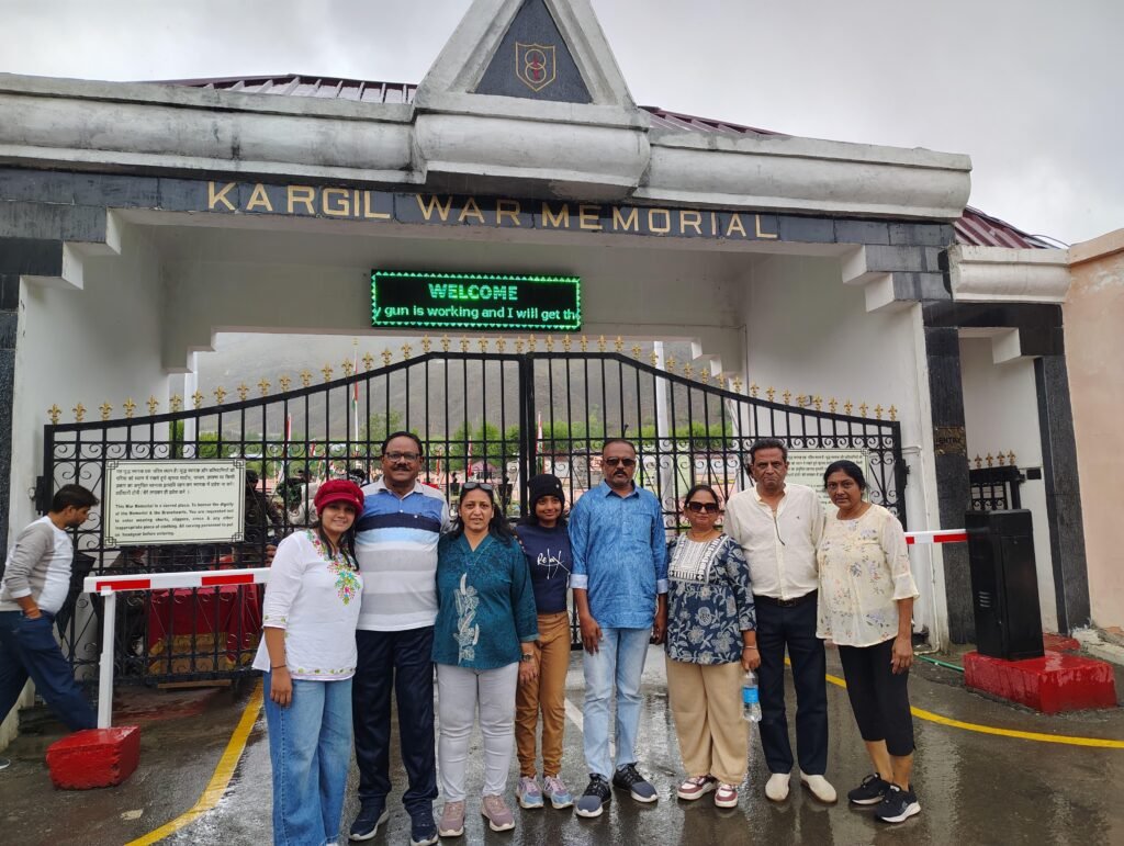 FAMILY GATEWAY KASHMIR EXPERIENCE